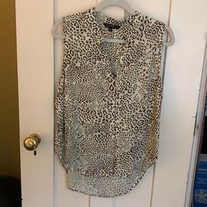 Velvet heart medium sleeveless blouse